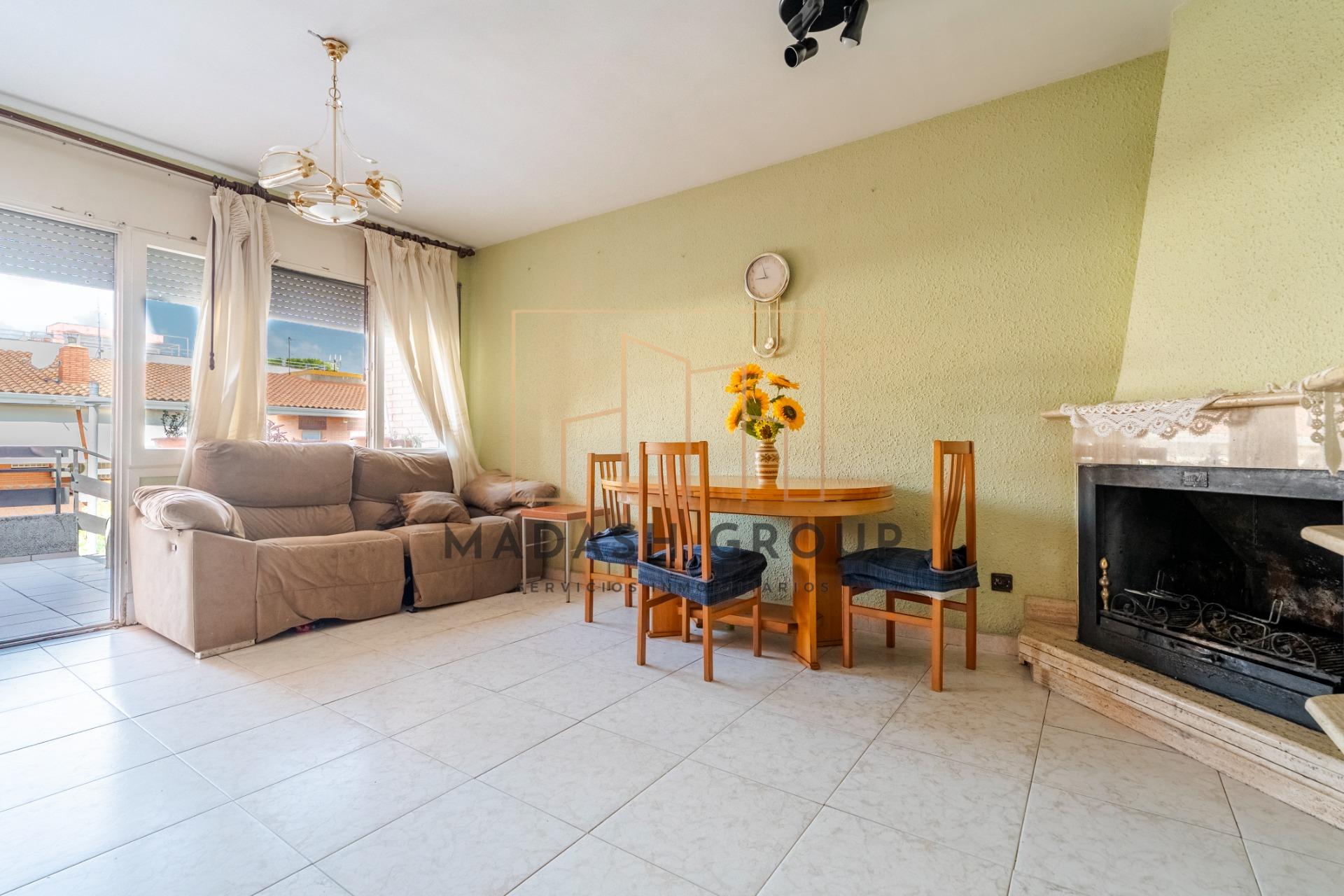 Adosado de 142 m2 con jardín, terraza y chimenea en Sant Sal - foto 22