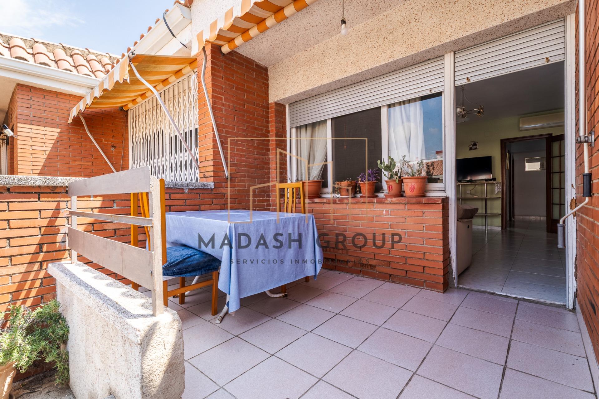 Adosado de 142 m2 con jardín, terraza y chimenea en Sant Sal - foto 27