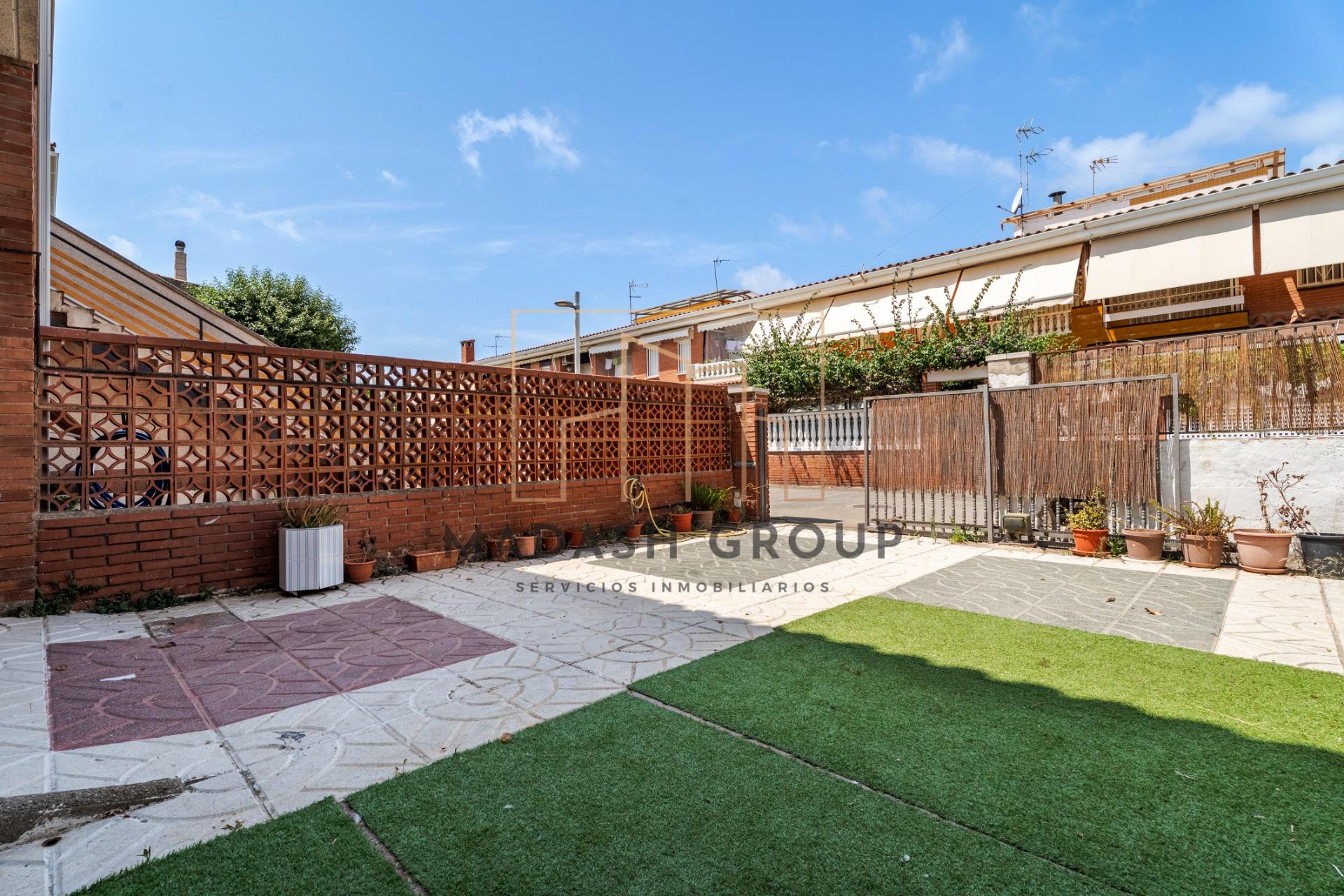 Adosado de 142 m2 con jardín, terraza y chimenea en Sant Sal - foto 31