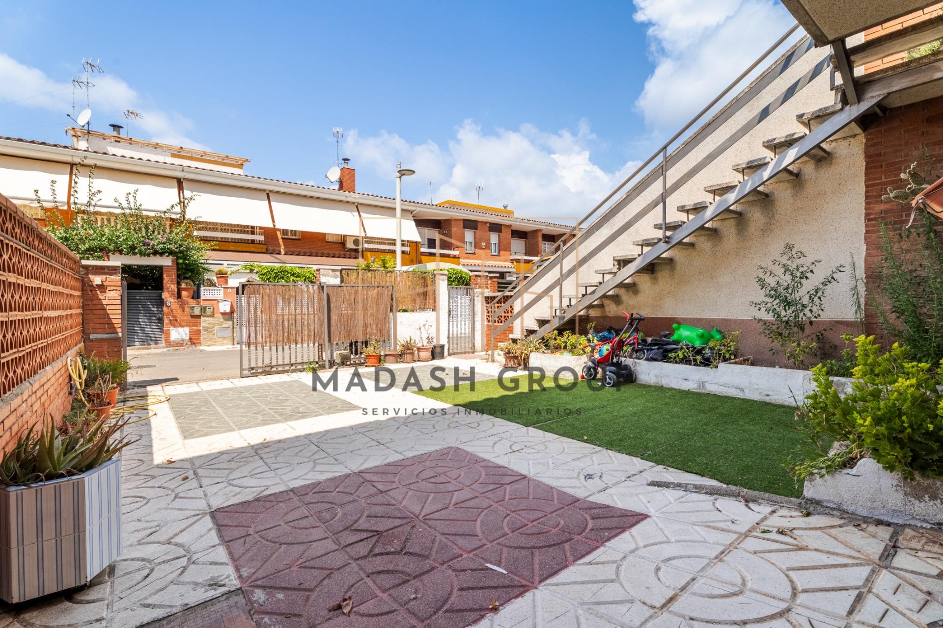Adosado de 142 m2 con jardín, terraza y chimenea en Sant Sal - foto 32