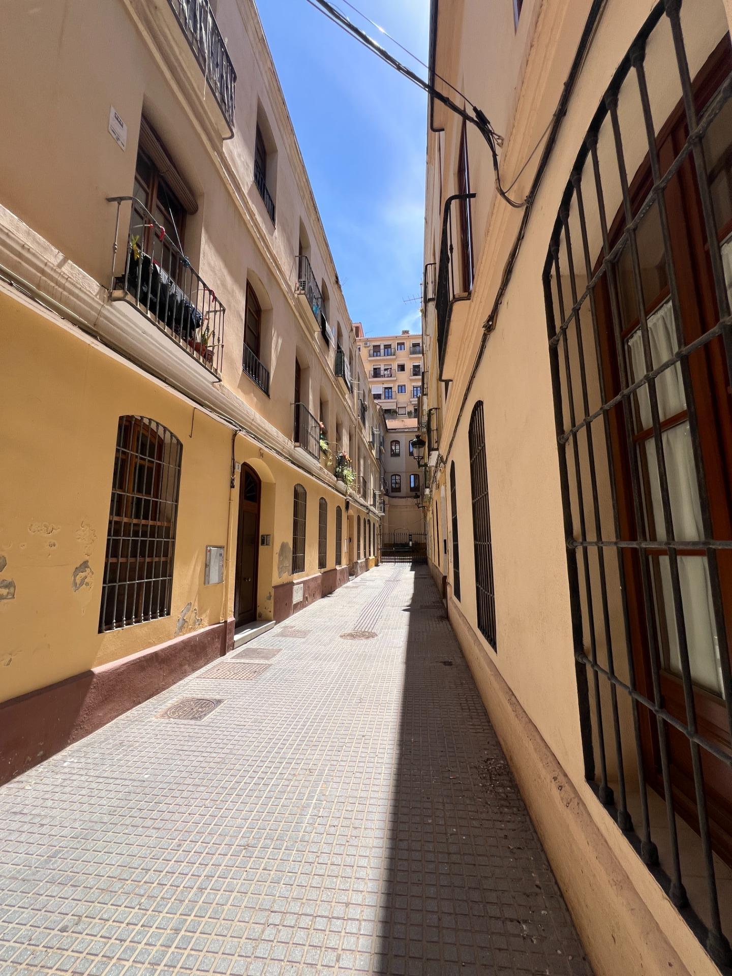 Rentabilidad Inmediata en el Centro Histórico de Málaga: Lot - foto 7
