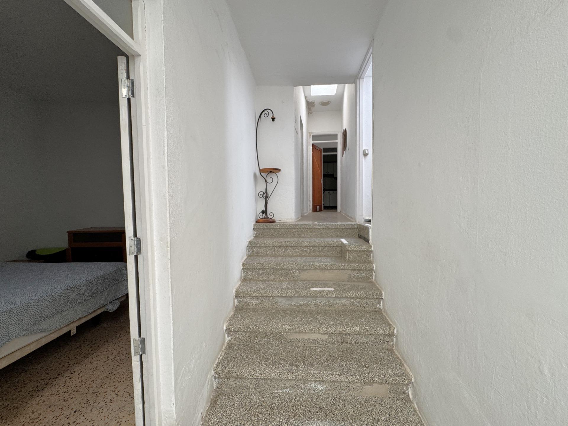 Casa terrera de 6 habitaciones con gran potencial de inversi - foto 13