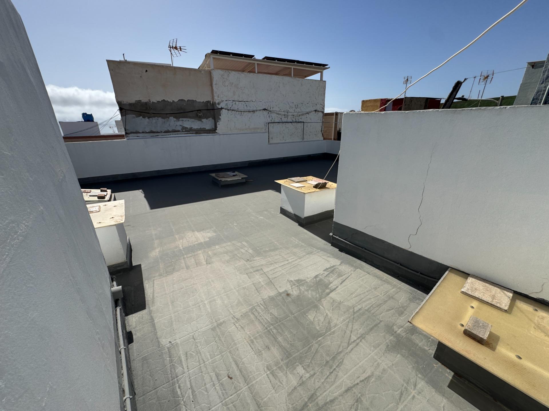 Casa terrera de 6 habitaciones con gran potencial de inversi - foto 22