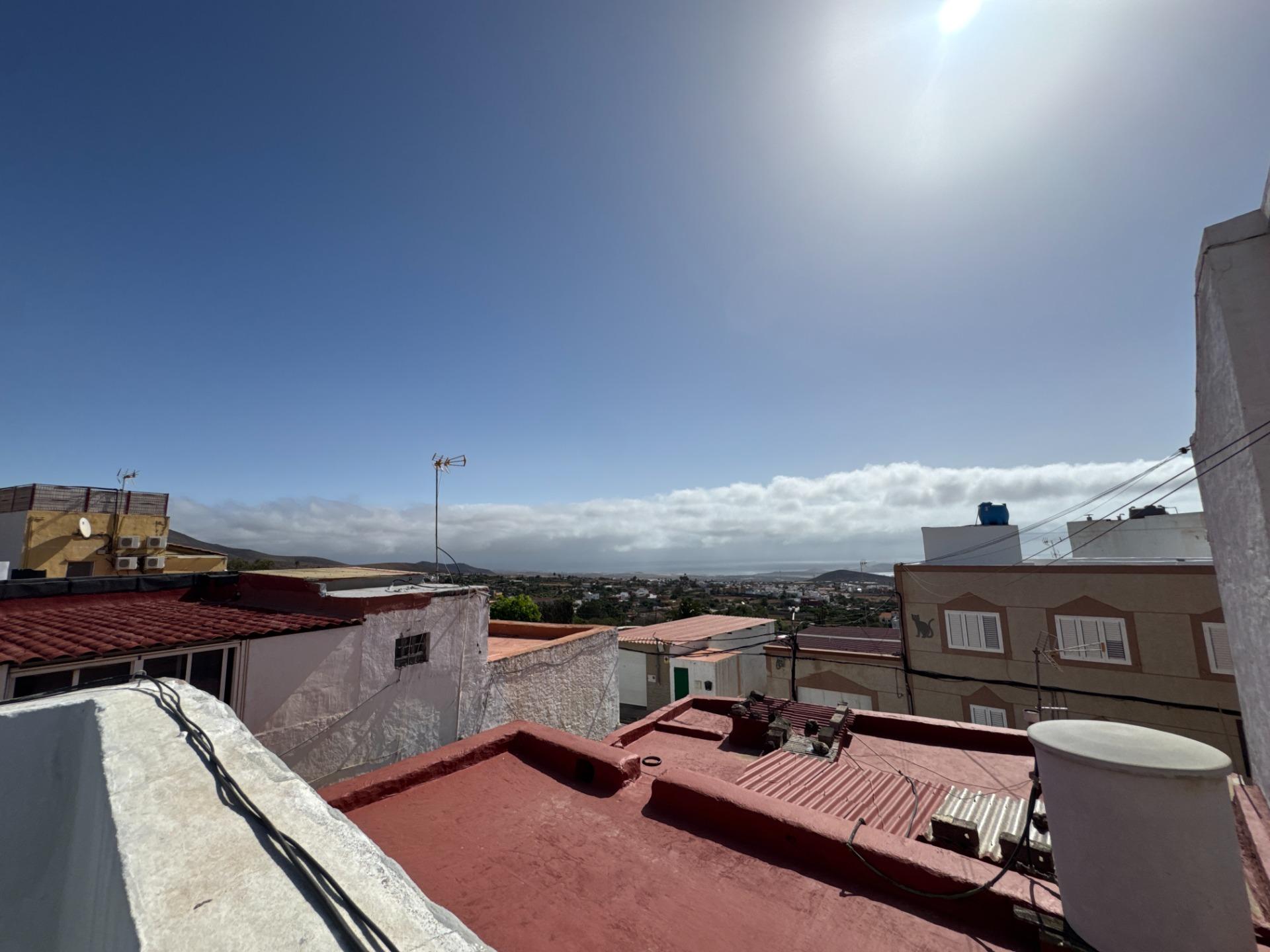 Casa terrera de 6 habitaciones con gran potencial de inversi - foto 24