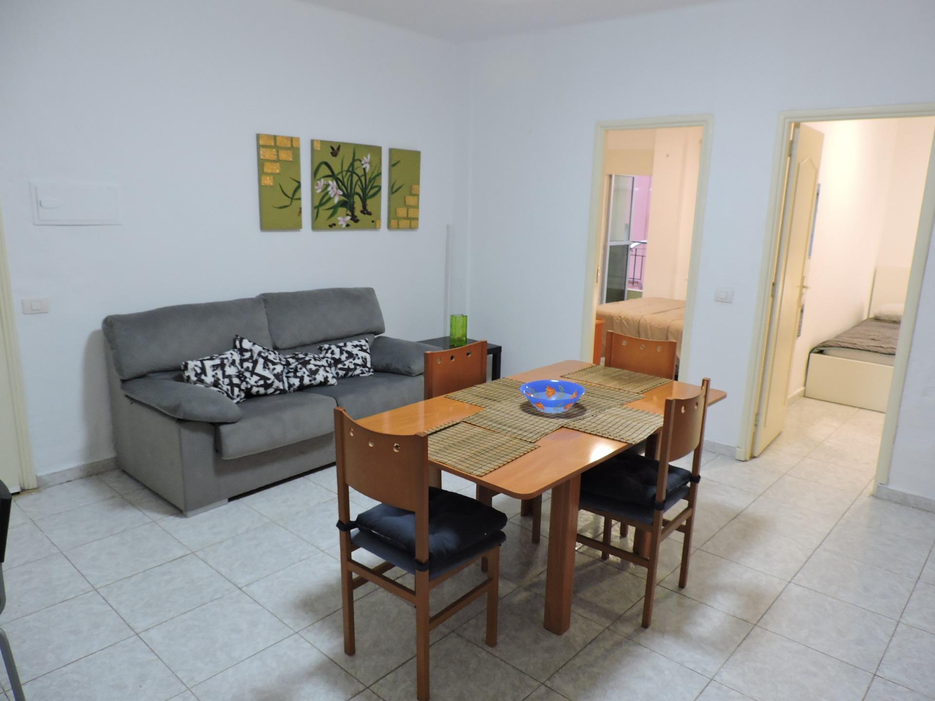 Habitación para Profesionales en La Salle (Santa Cruz) Todo  - foto 5