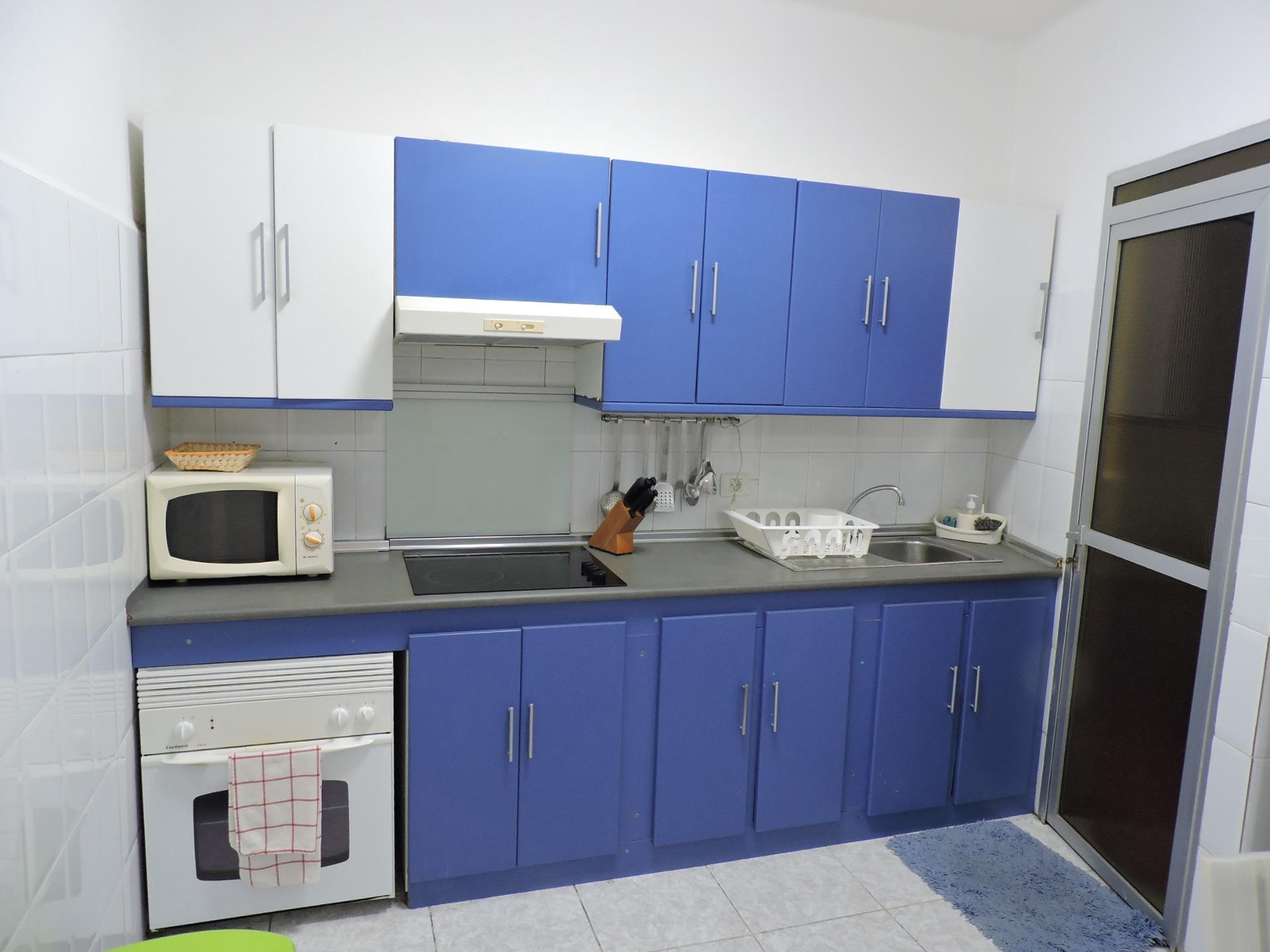 Habitación para Profesionales en La Salle (Santa Cruz) Todo  - foto 6