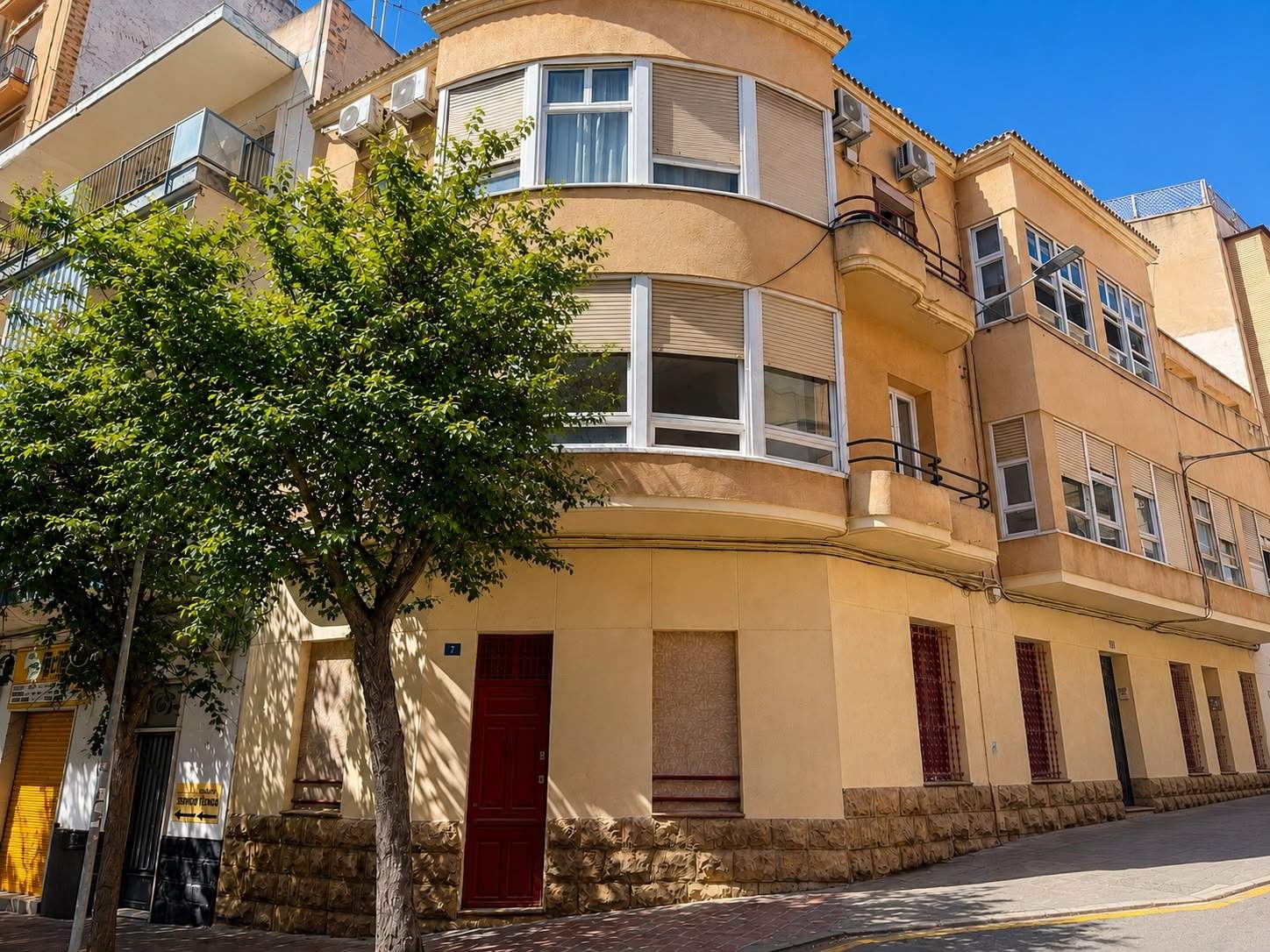 Amplio y Luminoso Piso en Campoamor, Alicante por €270.000 - foto 2