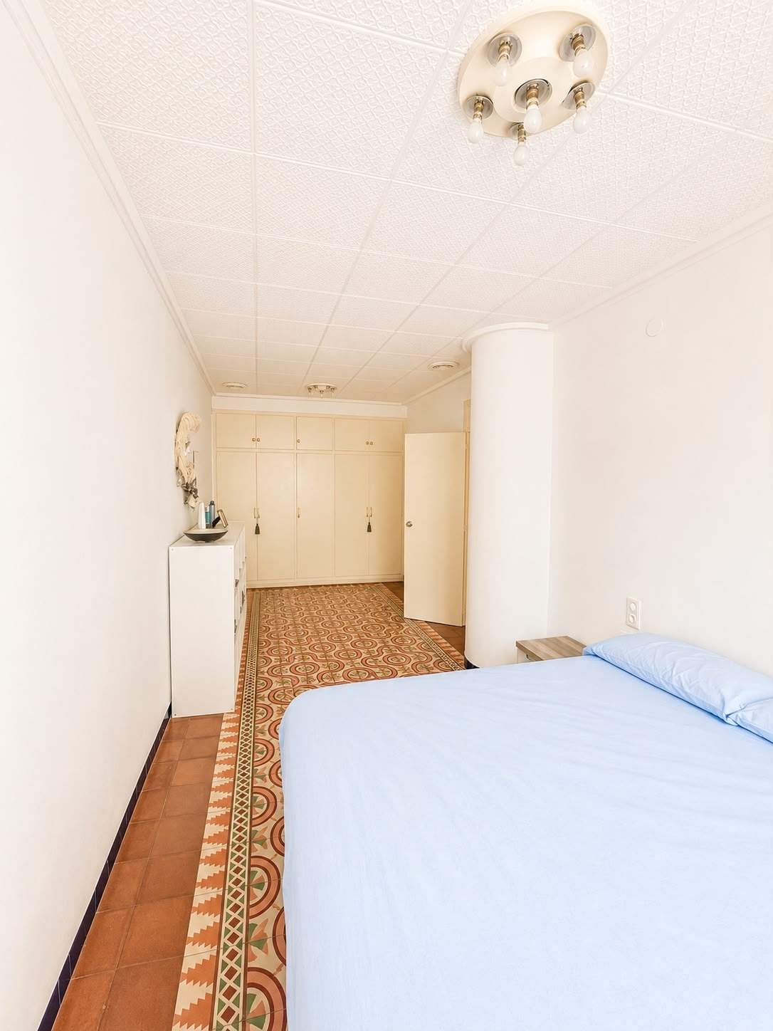 Amplio y Luminoso Piso en Campoamor, Alicante por €270.000 - foto 13