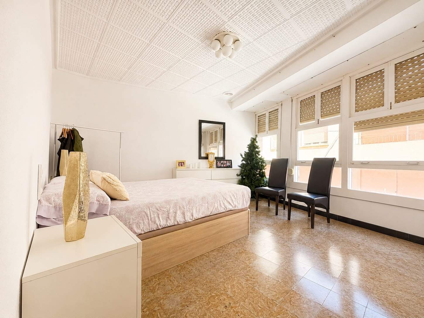 Amplio y Luminoso Piso en Campoamor, Alicante por €270.000 - foto 14
