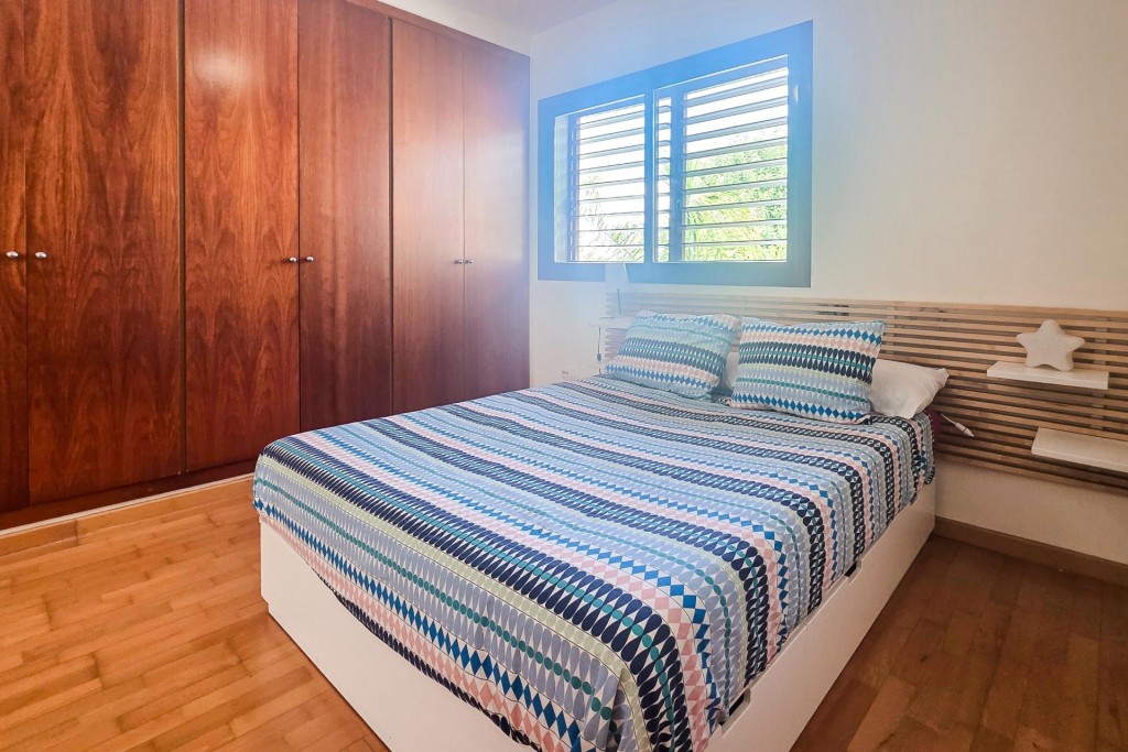 Villa Premium en Venta – Dos Hermanas, a solo 15 minutos de  - foto 24