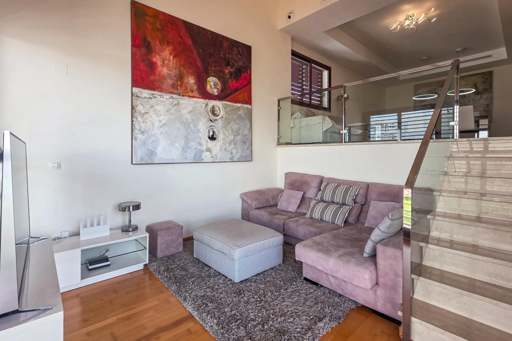 Villa Premium en Venta – Dos Hermanas, a solo 15 minutos de  - foto 7