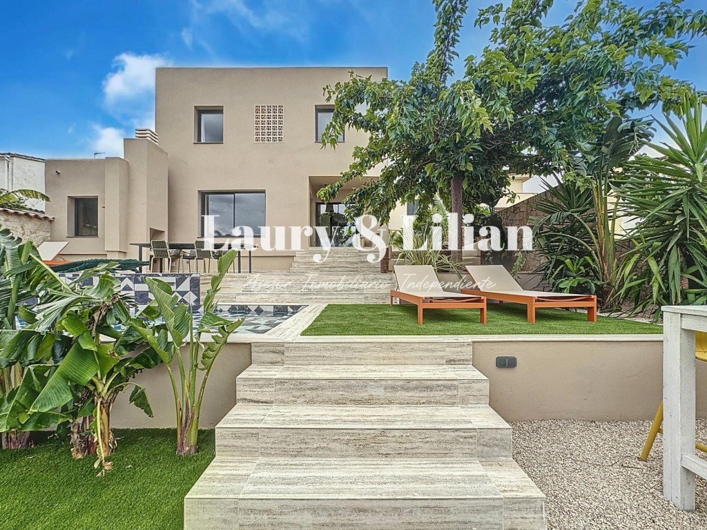 Excepcional villa con amarre de 14 m y canal largo . - foto 48