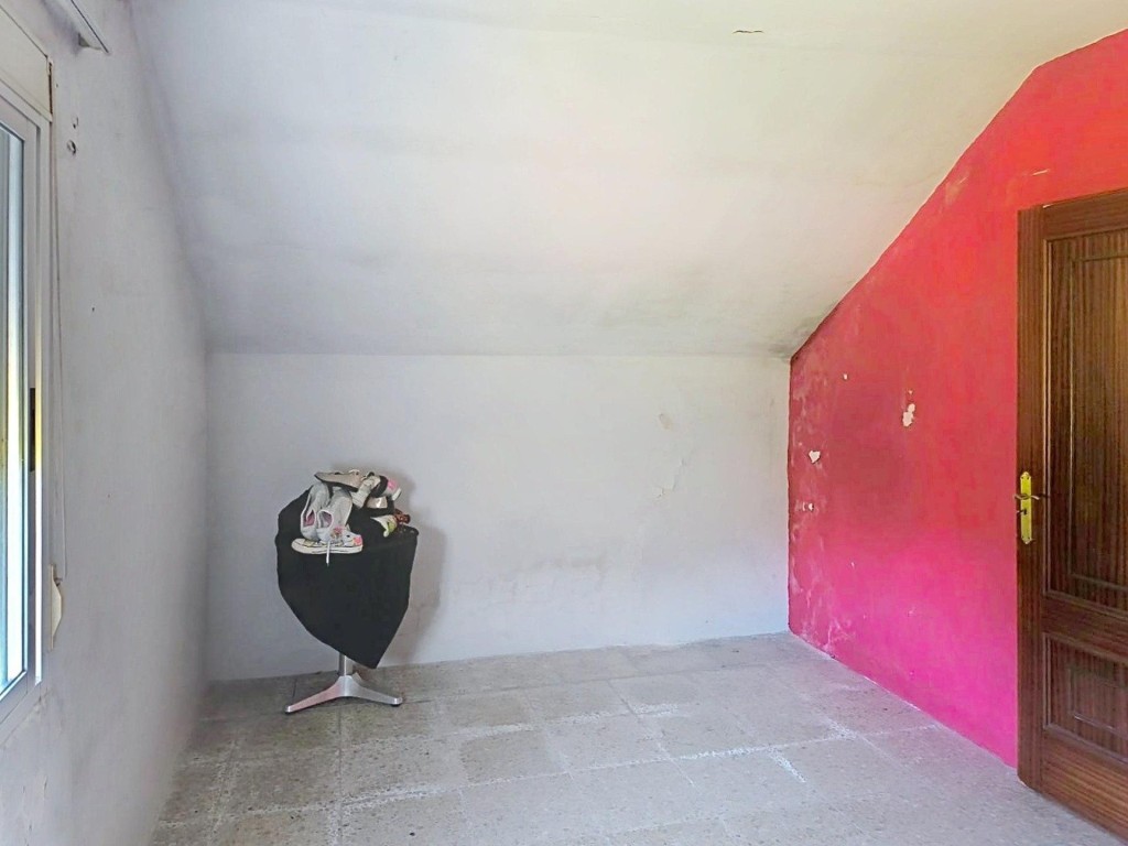 Casa para restaurar con huerta cerca de la playa de As Furna - foto 11