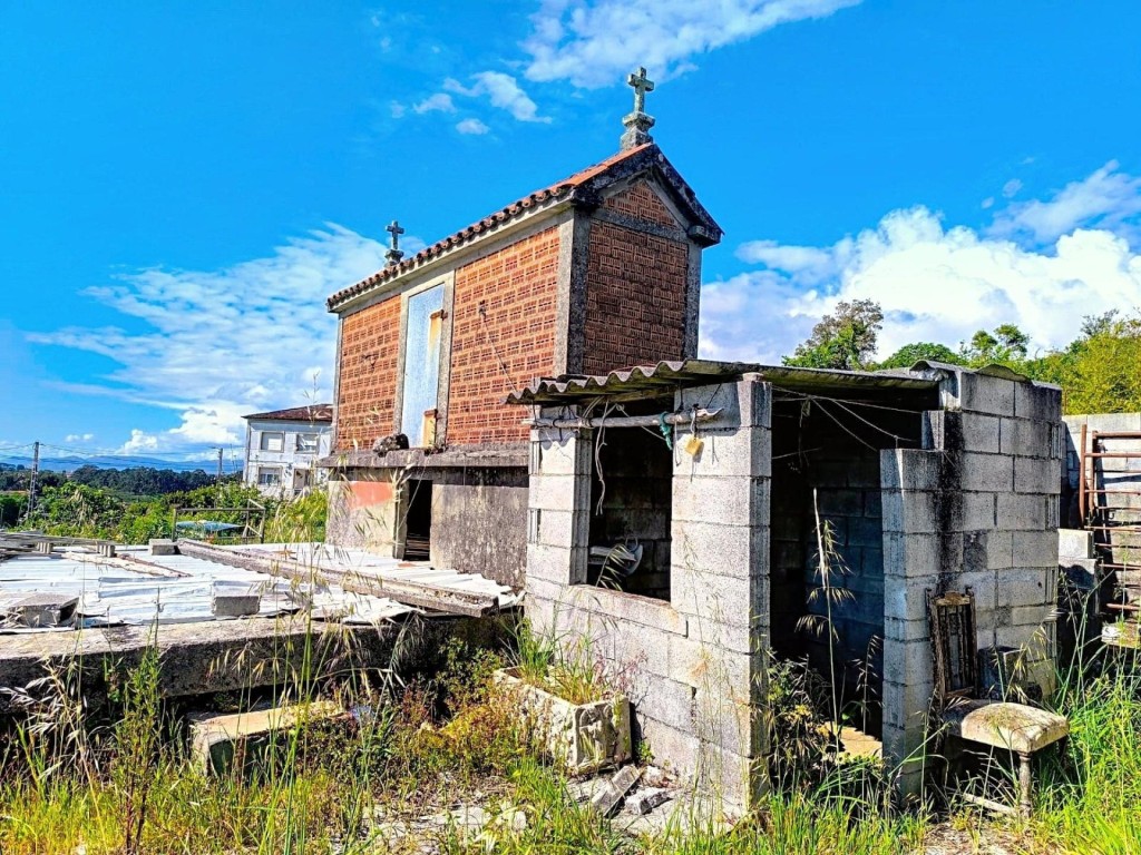 Casa para restaurar con huerta cerca de la playa de As Furna - foto 17