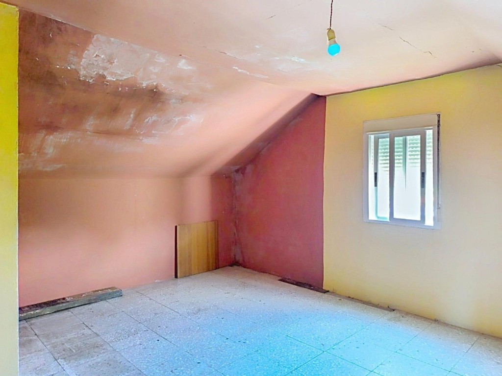Casa para restaurar con huerta cerca de la playa de As Furna - foto 10