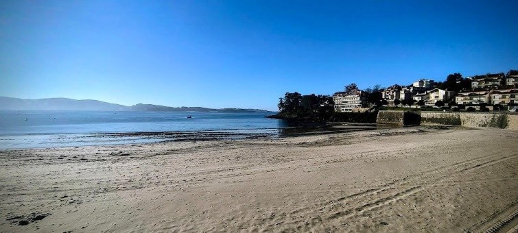 Local comercial en Sanxenxo- Playa de Silgar. - foto 3