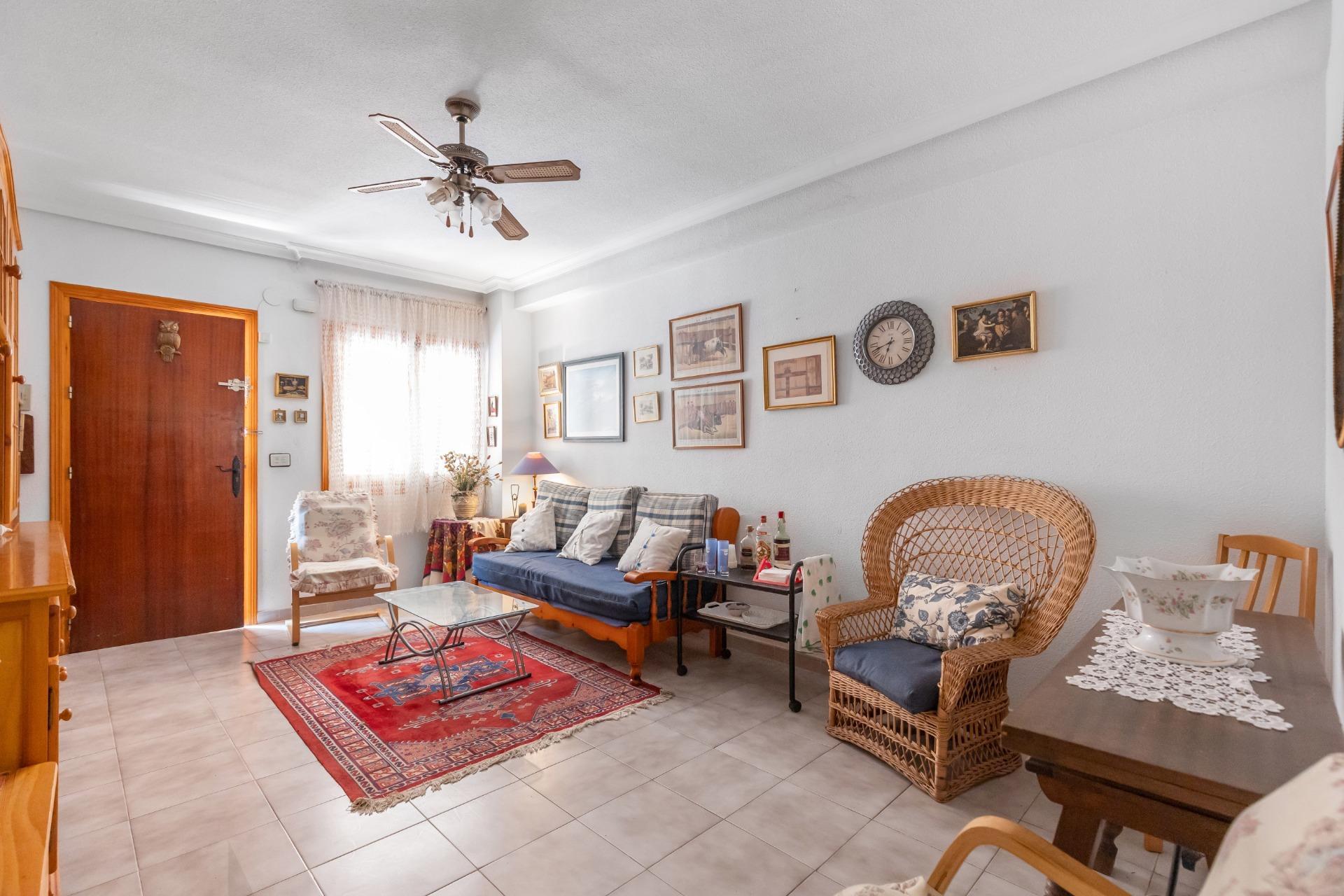 ¡Tu hogar junto al mar! Planta baja con terraza de 15 m2 en  - foto 12