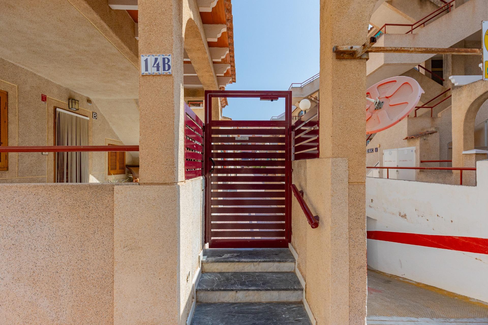 ¡Tu hogar junto al mar! Planta baja con terraza de 15 m2 en  - foto 26
