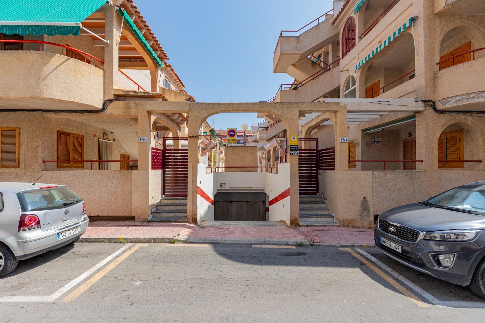 ¡Tu hogar junto al mar! Planta baja con terraza de 15 m2 en  - foto 27