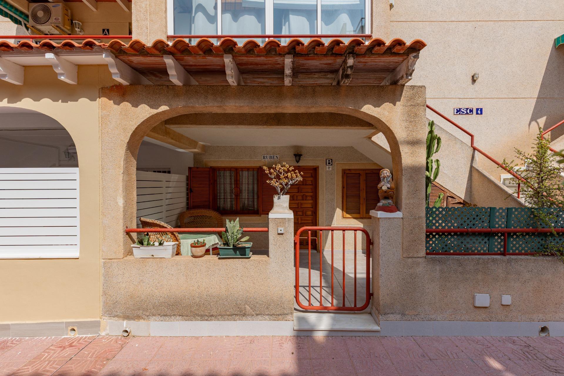 ¡Tu hogar junto al mar! Planta baja con terraza de 15 m2 en  - foto 8