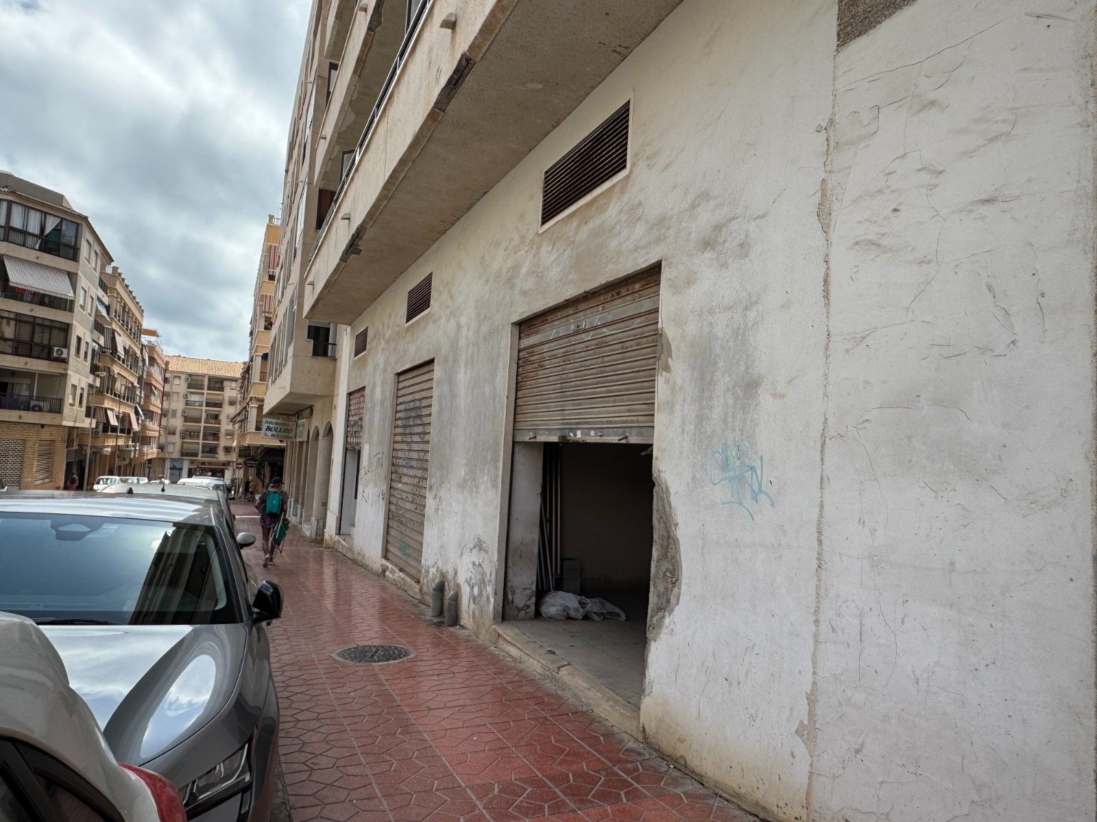 Local comercial 300m² en venta - Pueblo - foto 6