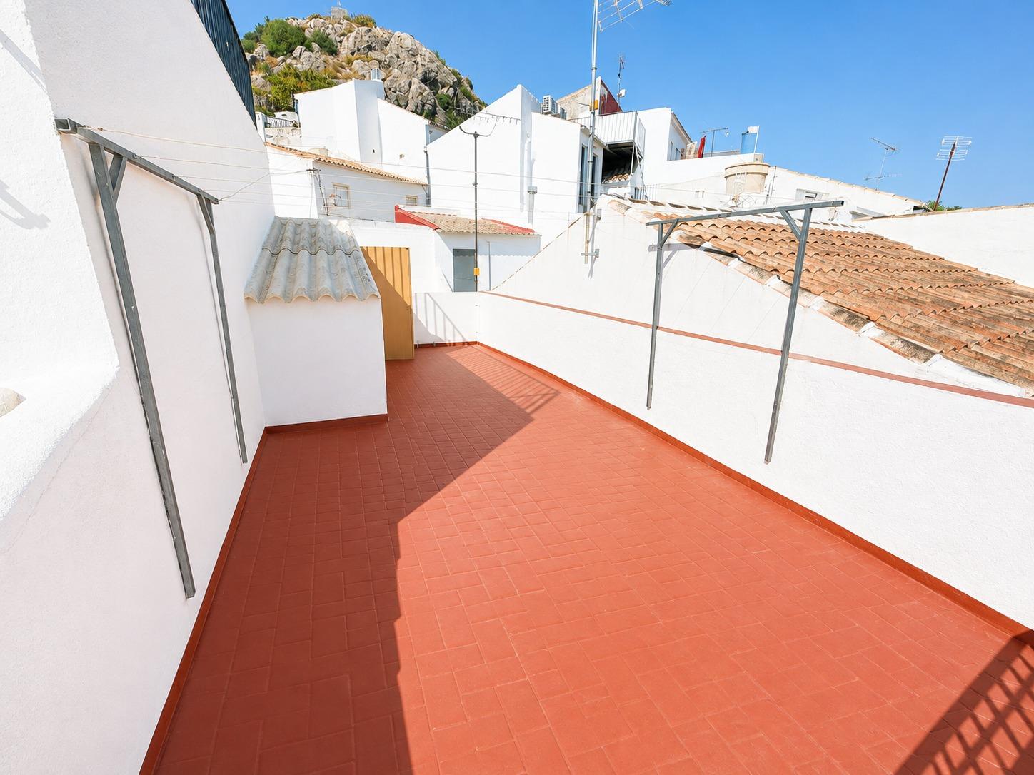 ✨ ¡Tu nuevo hogar te espera en el corazón de Olvera! ✨ - foto 15