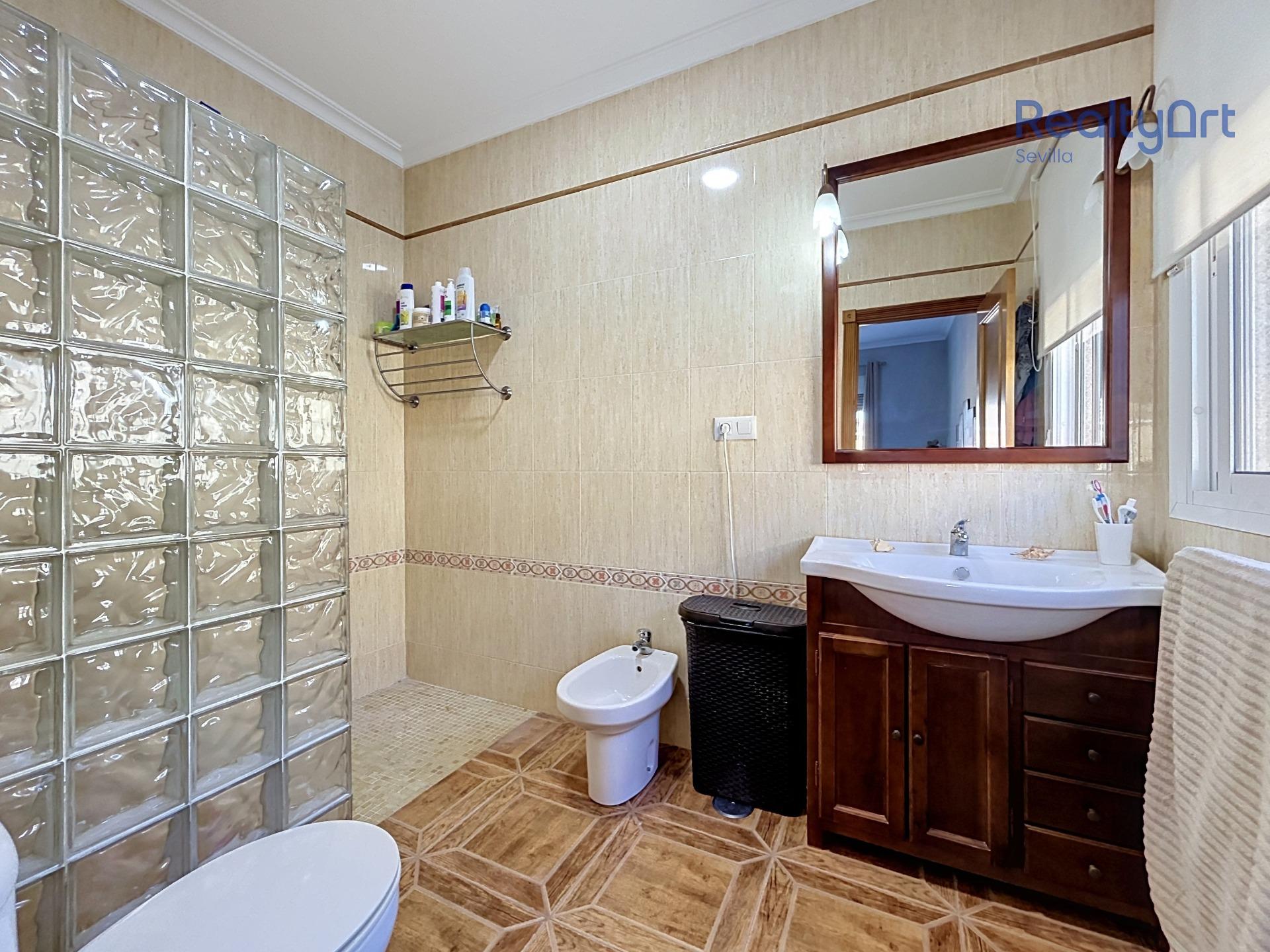 CHALET EN URBANIZACIÓN CASQUERO CON PISCINA - foto 28