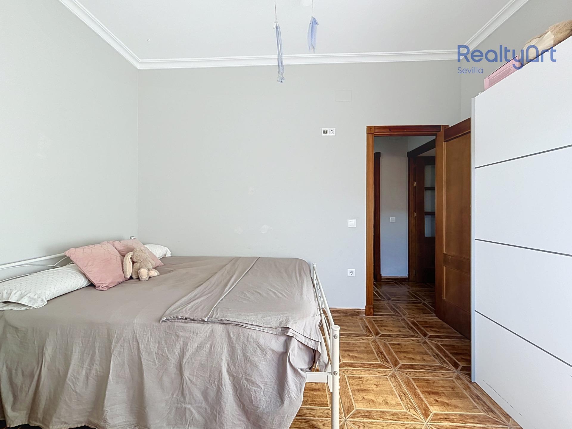 CHALET EN URBANIZACIÓN CASQUERO CON PISCINA - foto 32