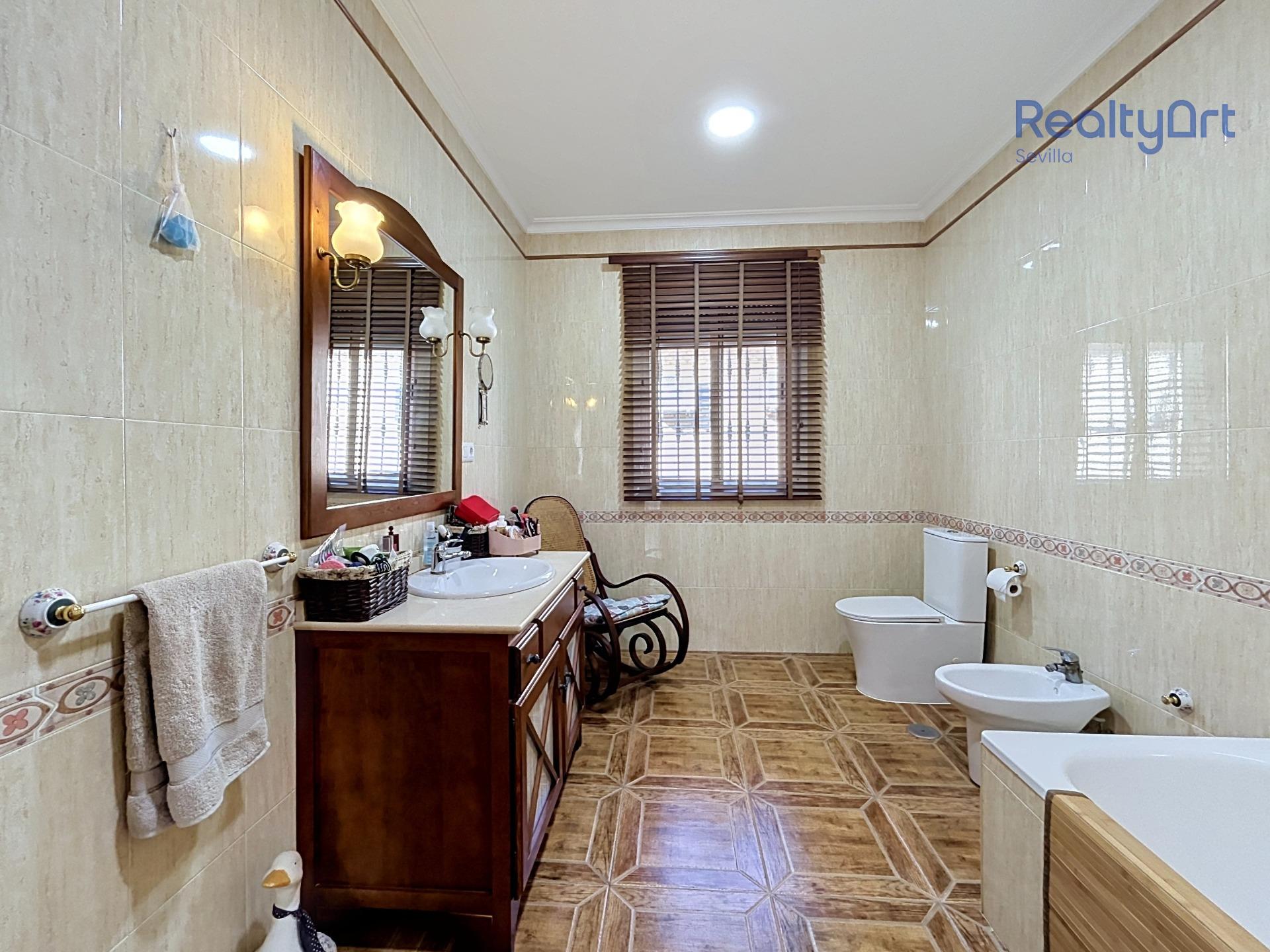 CHALET EN URBANIZACIÓN CASQUERO CON PISCINA - foto 37