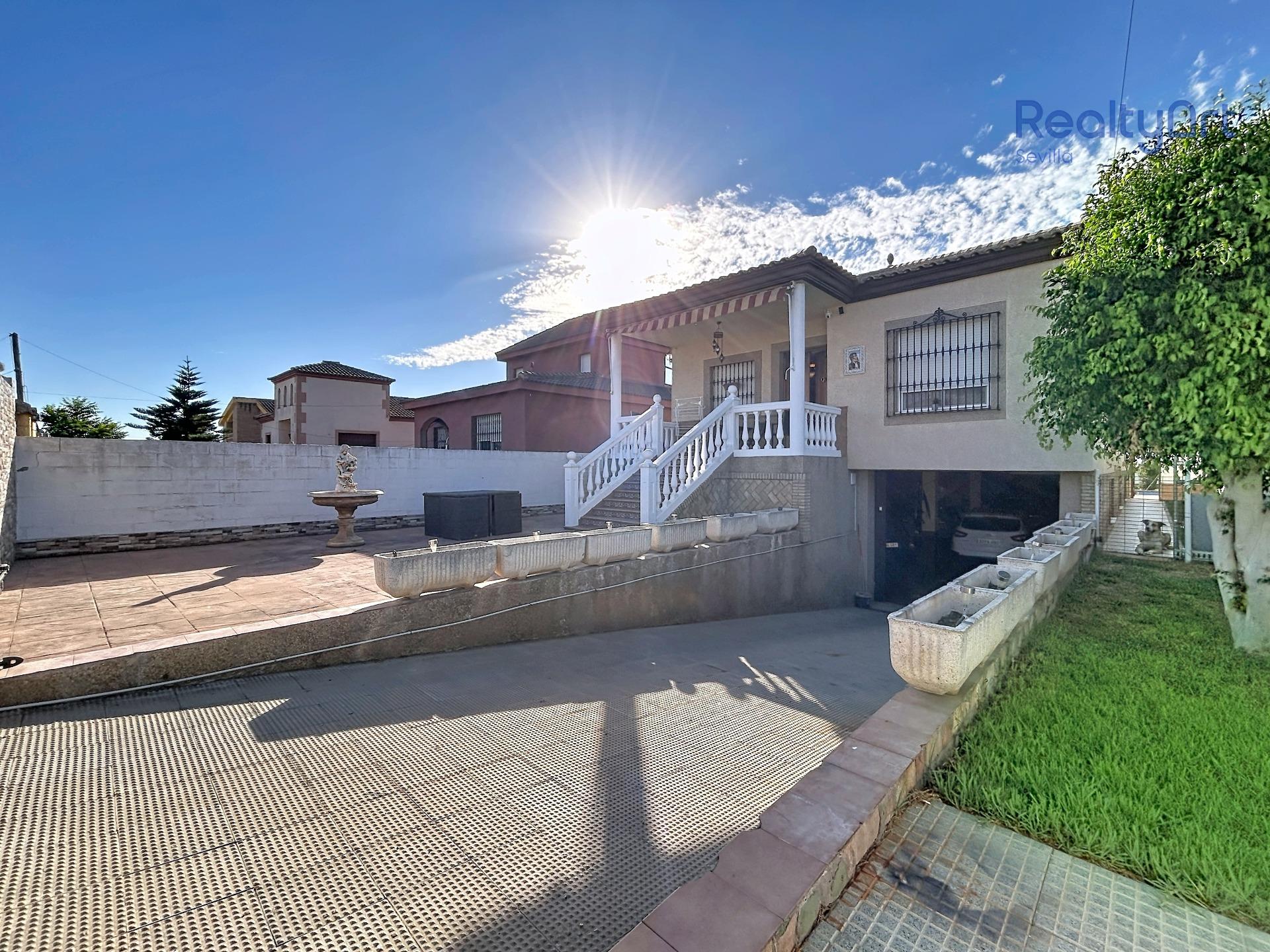 CHALET EN URBANIZACIÓN CASQUERO CON PISCINA - foto 5