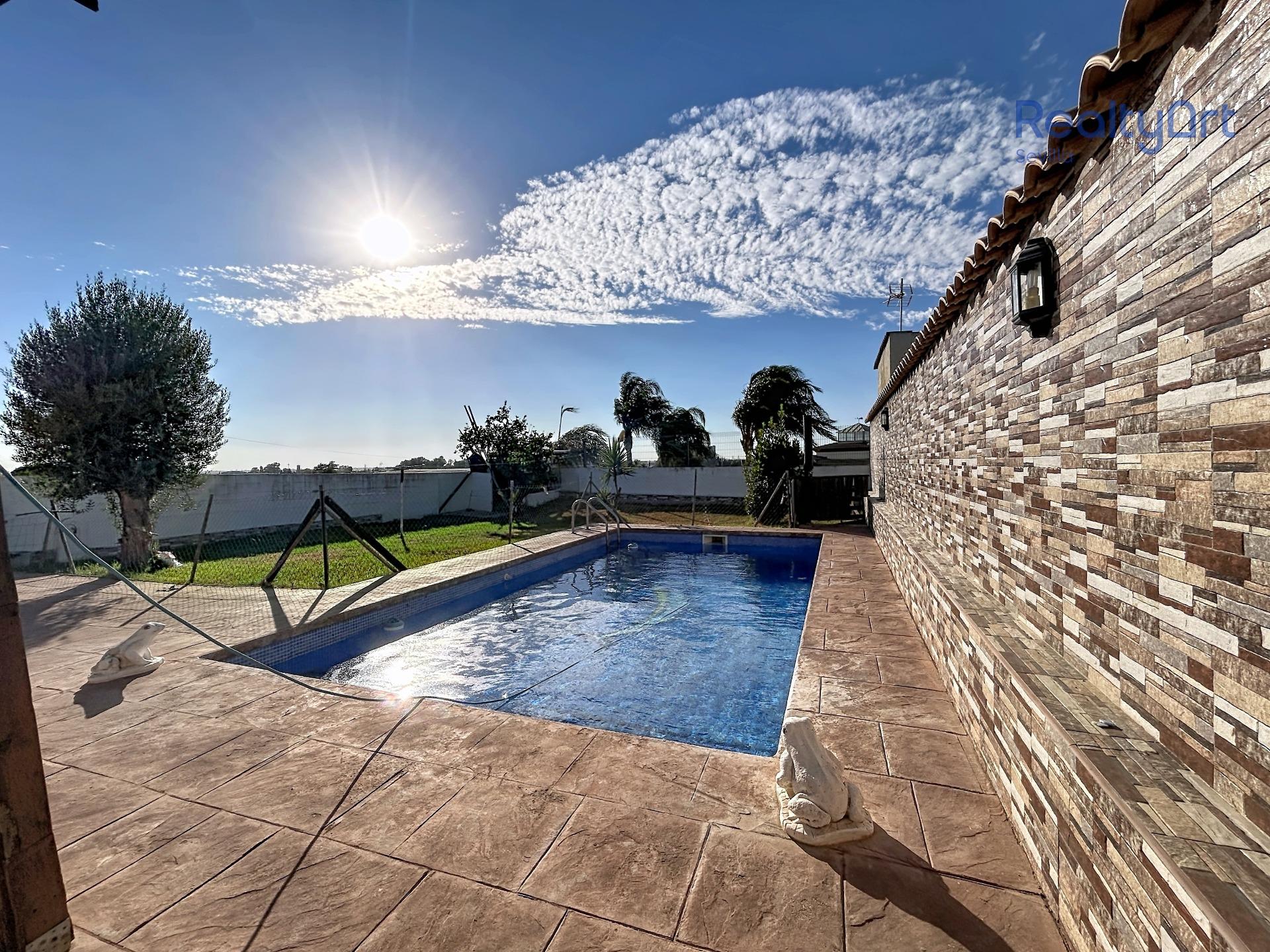 CHALET EN URBANIZACIÓN CASQUERO CON PISCINA - foto 46