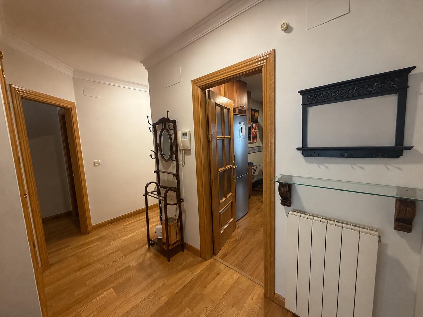 ¡Vive en una de las mejores zonas de Granada! Piso reformado - foto 10