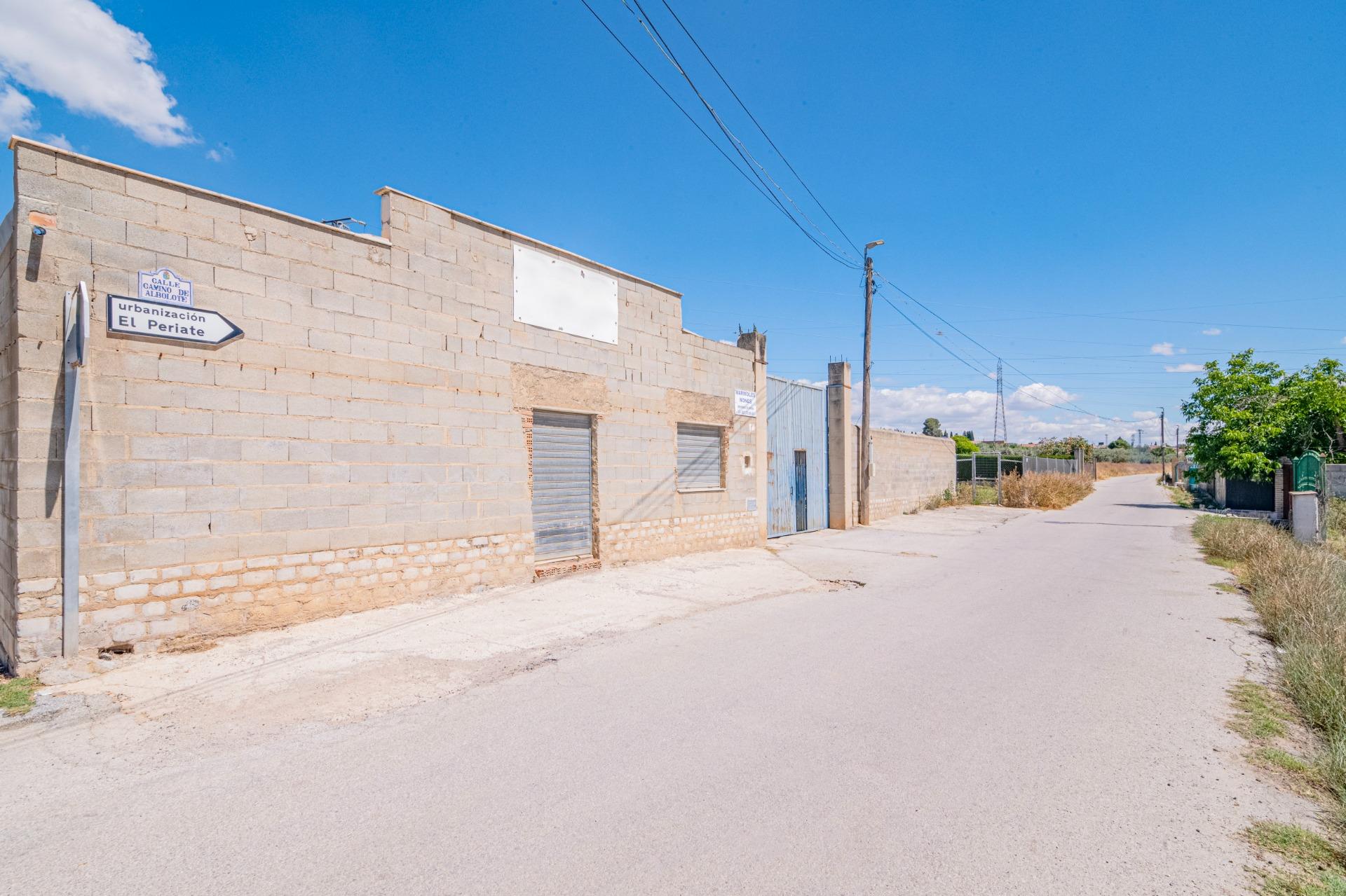 FINCA EN ATARFE CON DOS NAVES Y COBERTIZO - foto 35