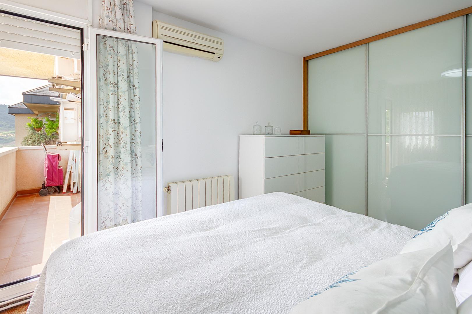 ÚNICO EN EL BARRIO DE CAMI FONDO DE MARTORELL - foto 31