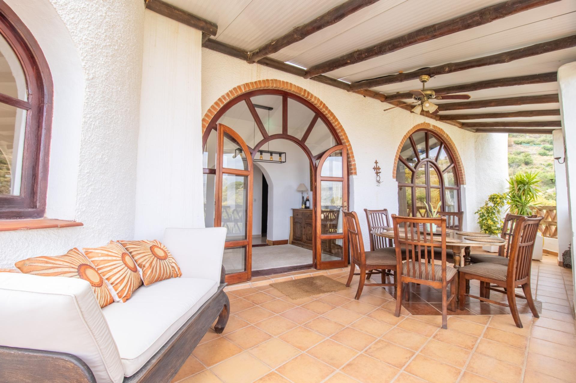 Fantástica Villa con Vistas Panorámicas en Punta Lara - foto 18