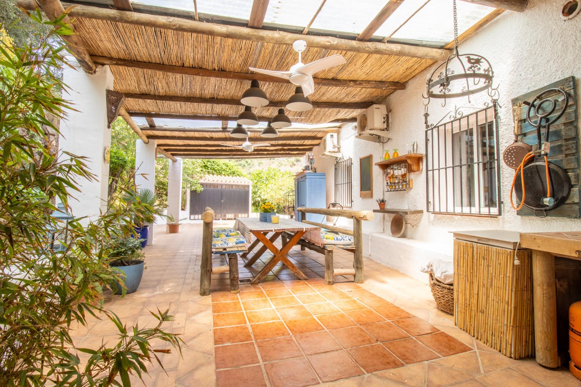Fantástica Villa con Vistas Panorámicas en Punta Lara - foto 4