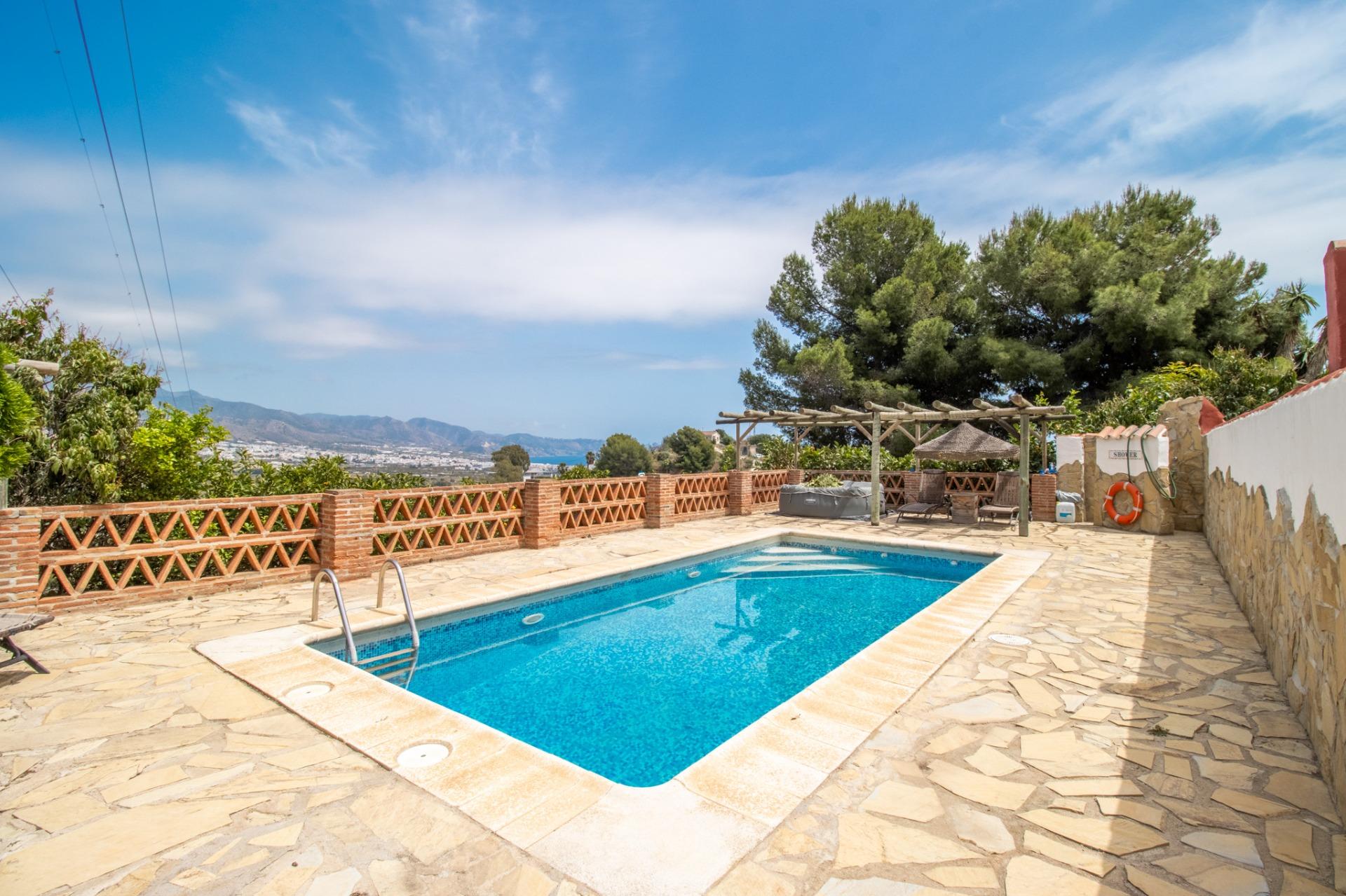 Fantástica Villa con Vistas Panorámicas en Punta Lara - foto 39