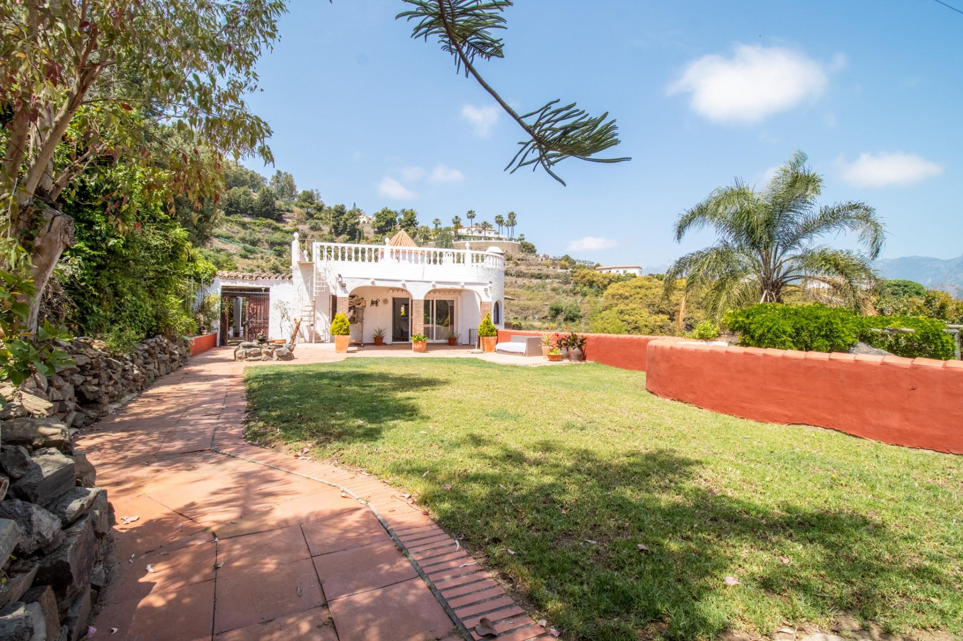 Fantástica Villa con Vistas Panorámicas en Punta Lara - foto 41