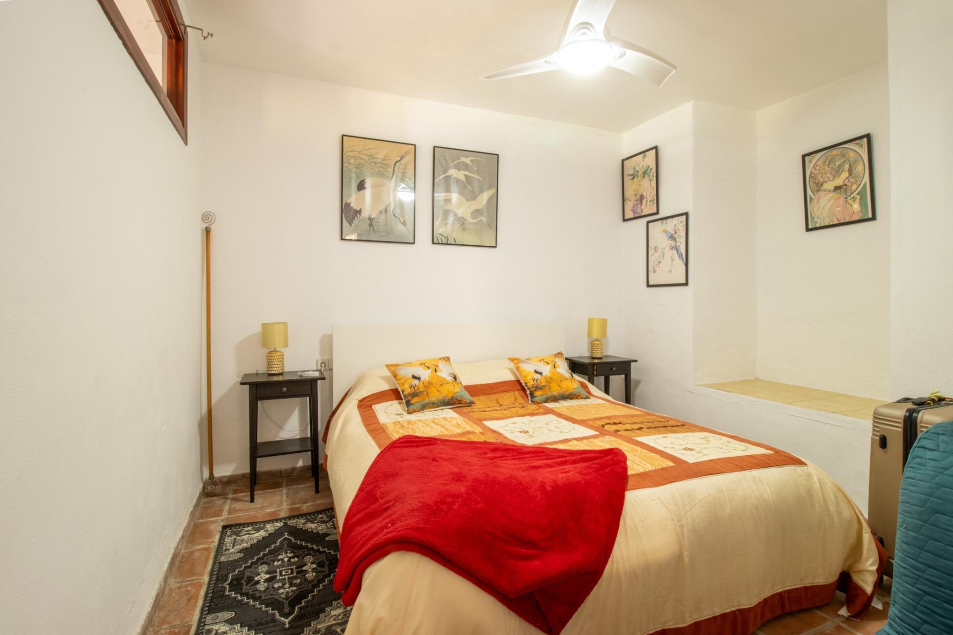 Fantástica villa con piscina privada y amplios espacios - foto 31
