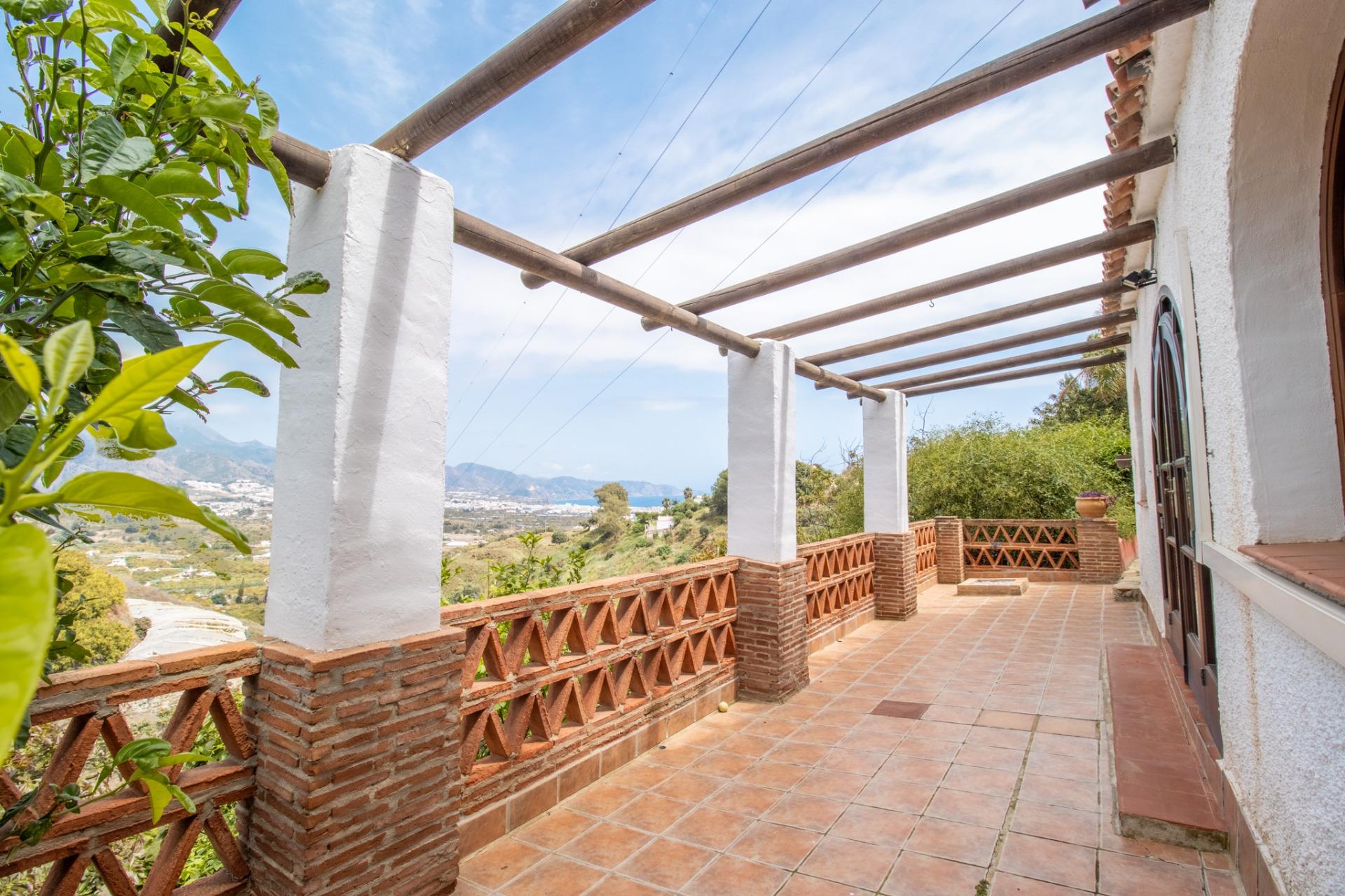 Fantástica villa con piscina privada y amplios espacios - foto 33
