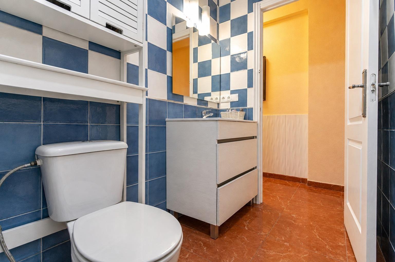 Amplio apartamento a solo 30 metros de la Playa de Los Náufr - foto 22