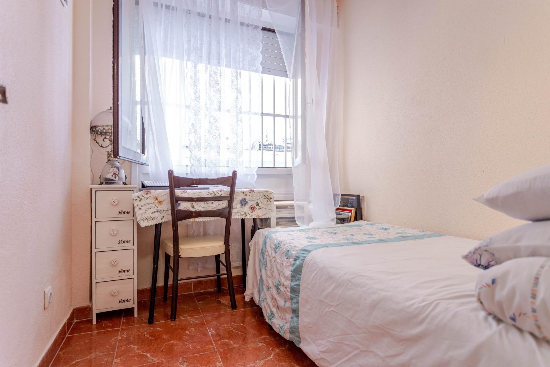 Amplio apartamento a solo 30 metros de la Playa de Los Náufr - foto 24
