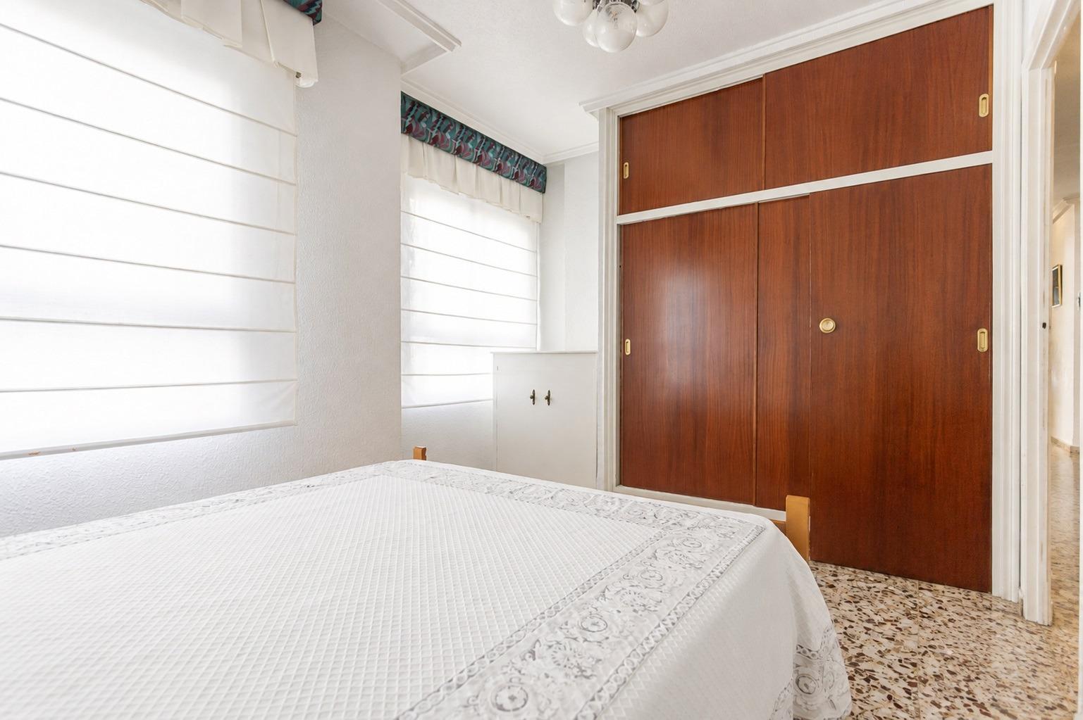 Apartamento en esquina a 100 metros de Playa de Los Locos co - foto 15
