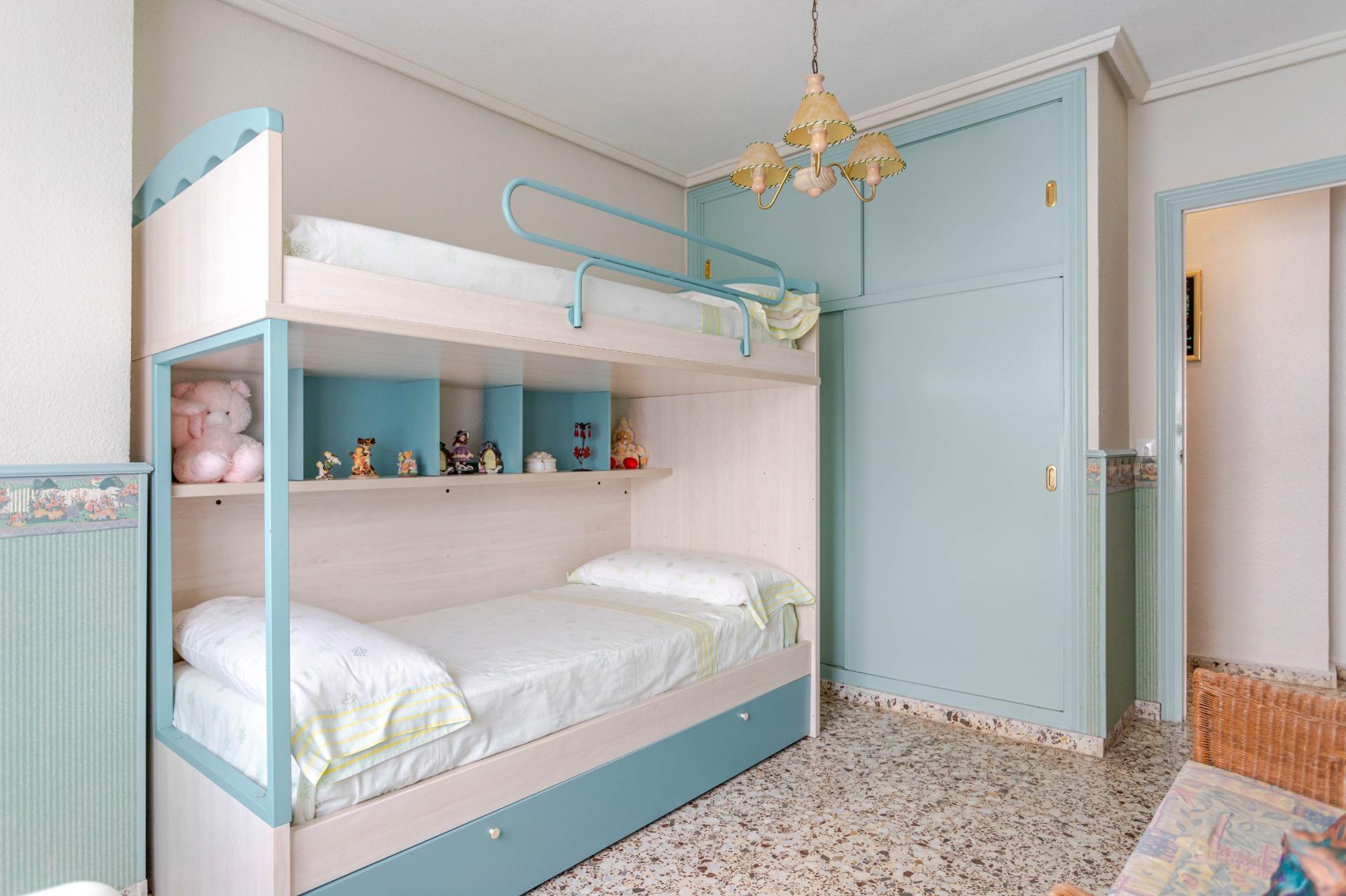 Apartamento en esquina a 100 metros de Playa de Los Locos co - foto 18