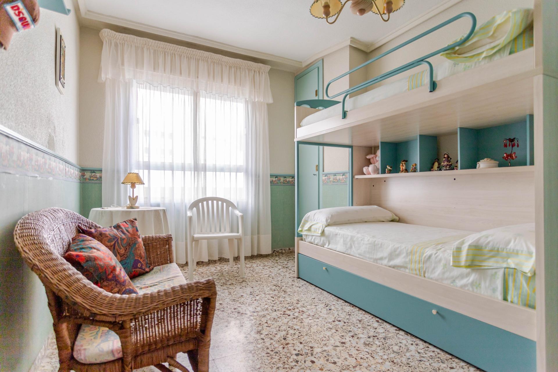 Apartamento en esquina a 100 metros de Playa de Los Locos co - foto 8