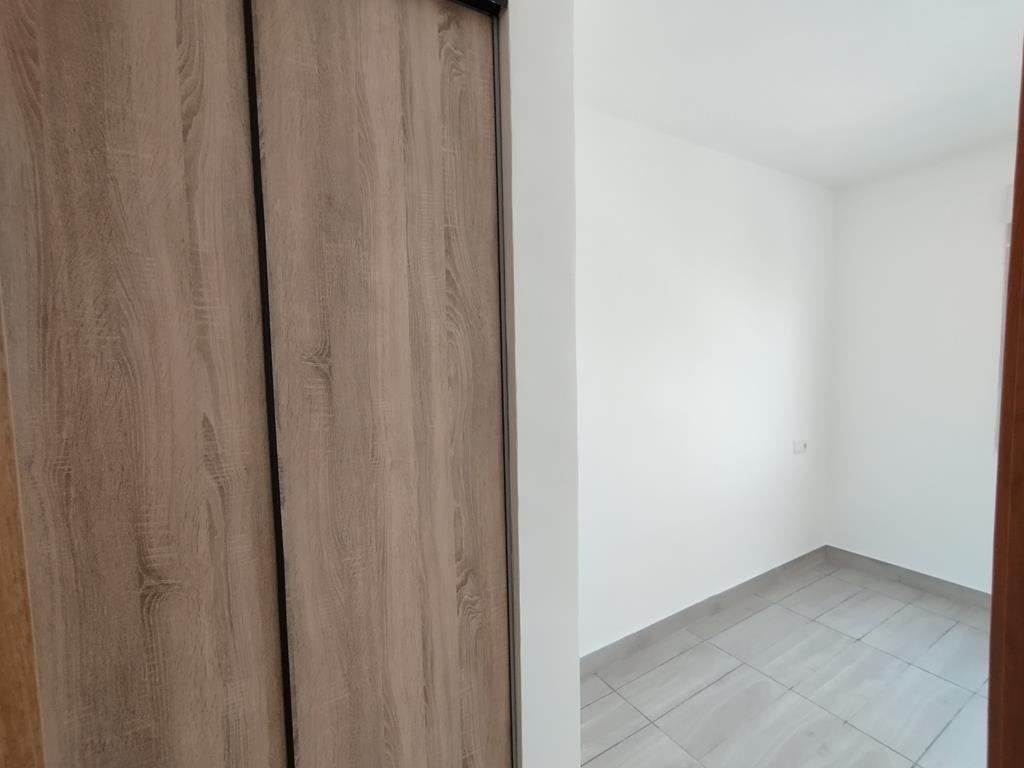 Apartamento completamente reformado a 500m de la playa - foto 18