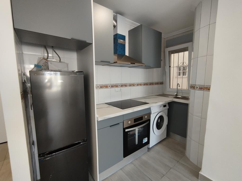 Apartamento completamente reformado a 500m de la playa - foto 10