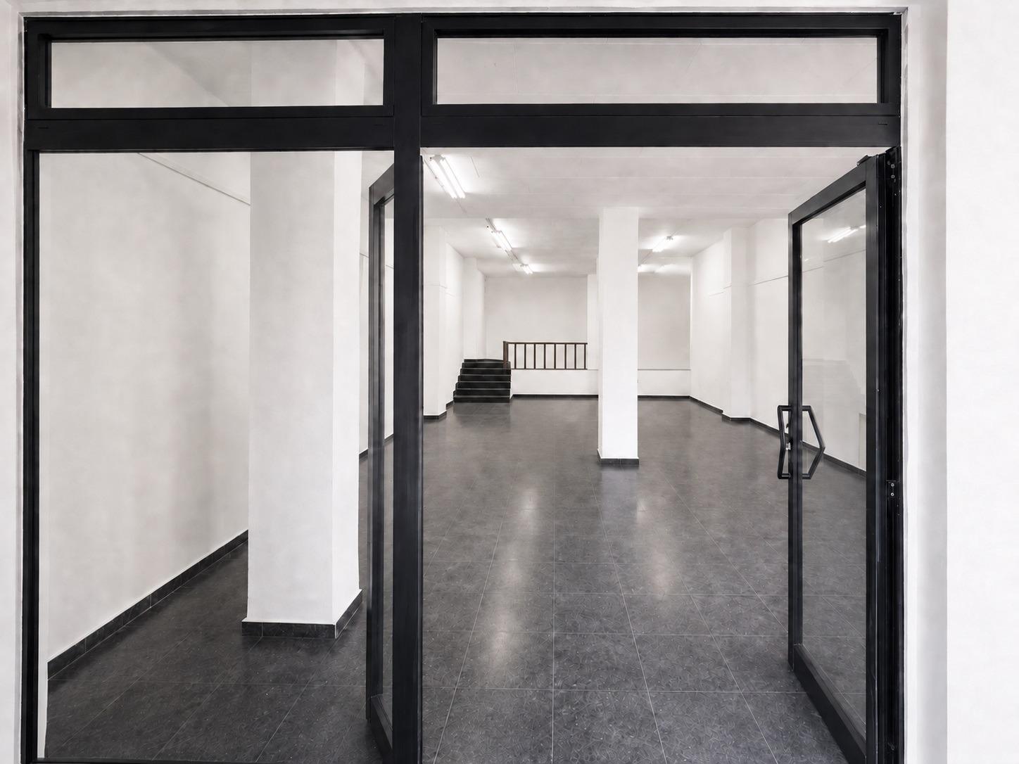 Local comercial de 127 m2 en alquiler entre el Ayuntamiento 