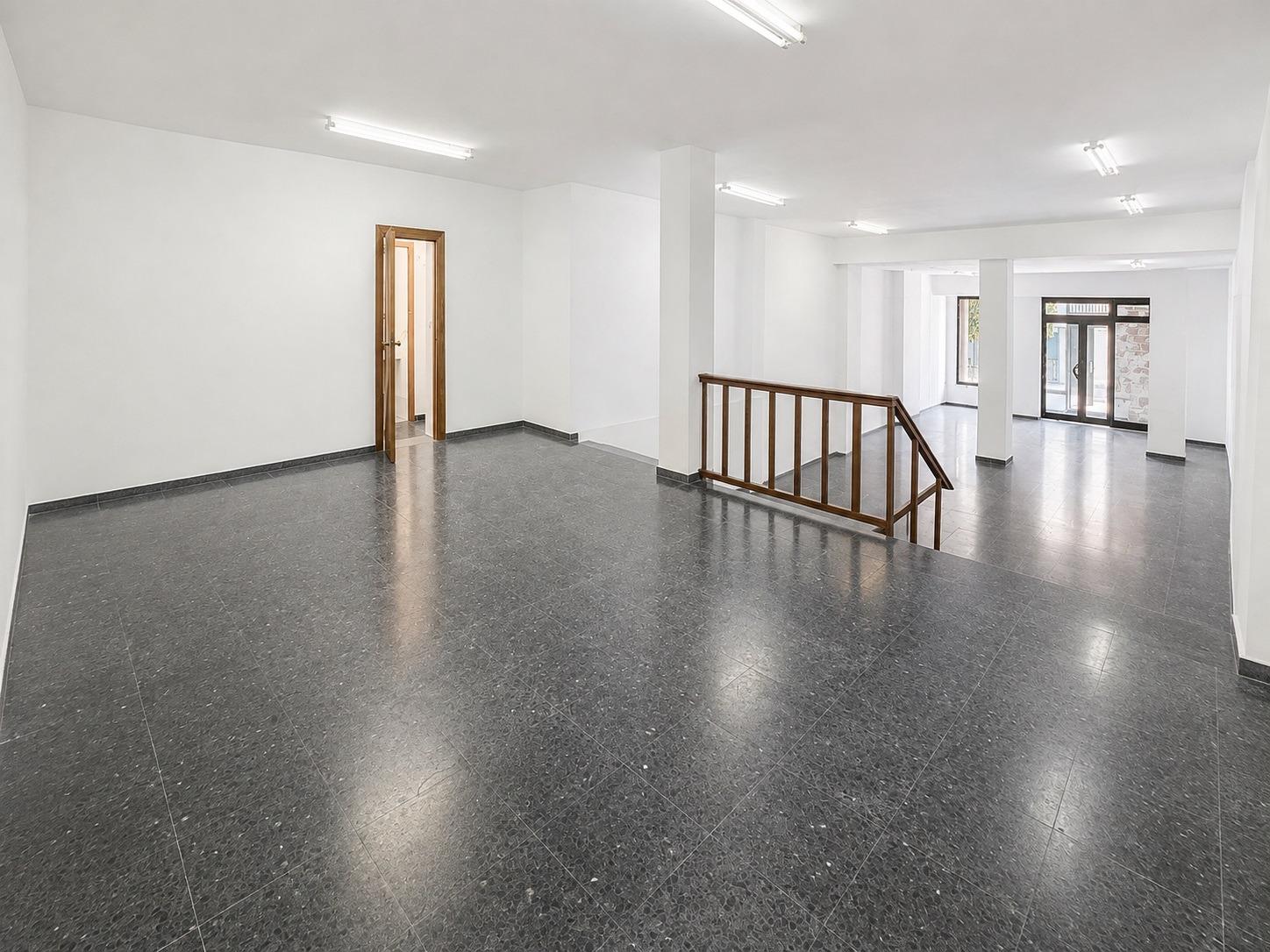 Local comercial de 127 m2 en alquiler entre el Ayuntamiento  - foto 10