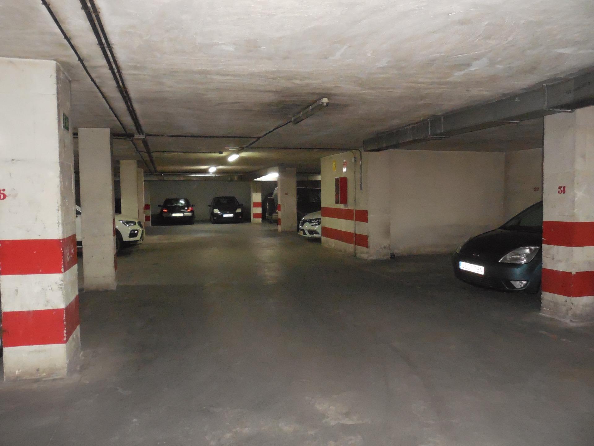 Garaje doble cerrado junto Carrefour y Campus de la Salud - foto 10